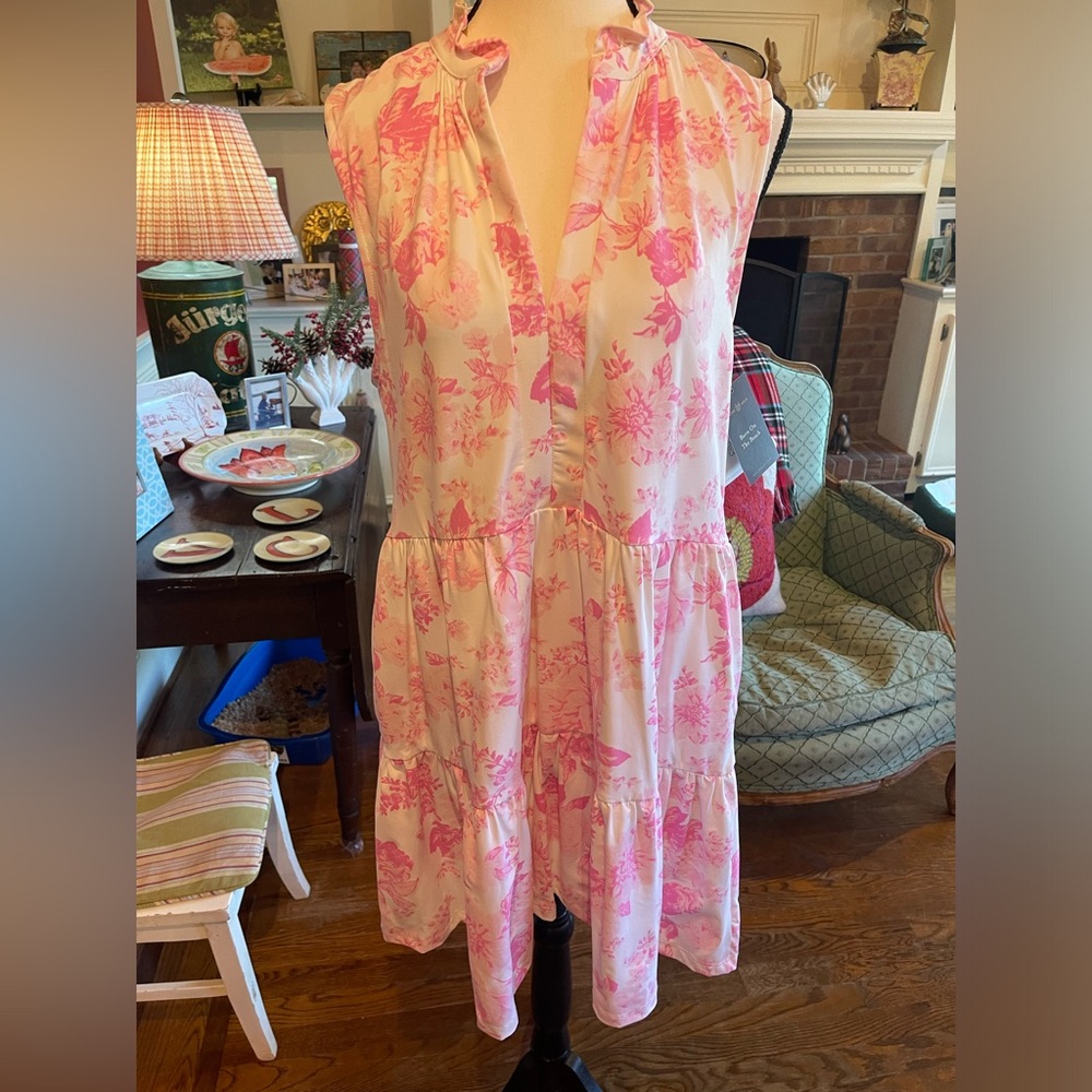 Mahi Gold, pink & white, Size Large, NWT